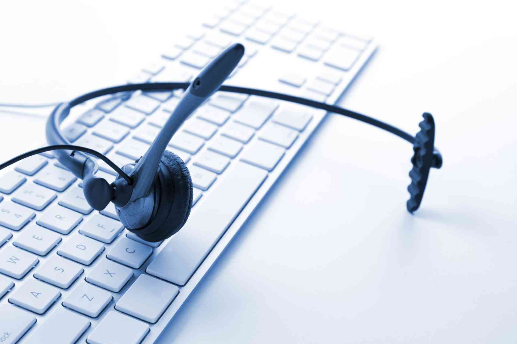 Telecentras telefonu (85) 200 15 15 aptarnaus antžeminės skaitmeninės TV žiūrovus