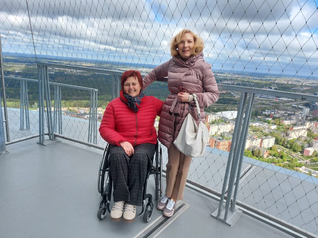 Vilniaus televizijos bokštas skelbia savarankiško neįgaliųjų lankymosi dienas